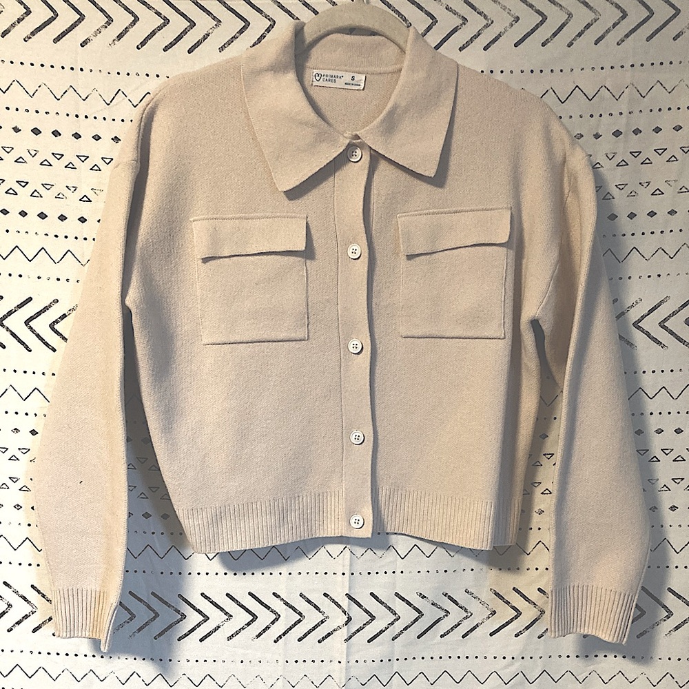 NWOT PRIMARK Cares Collared,Button Down,Size Small Cardigan w/ Pockets